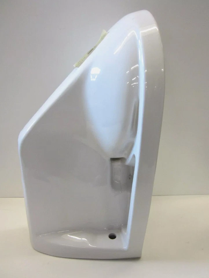 Villeroy & Boch OMNIA-VITA Wall Mounted Toilet 76011001 700mm Deep - Image 2 of 4