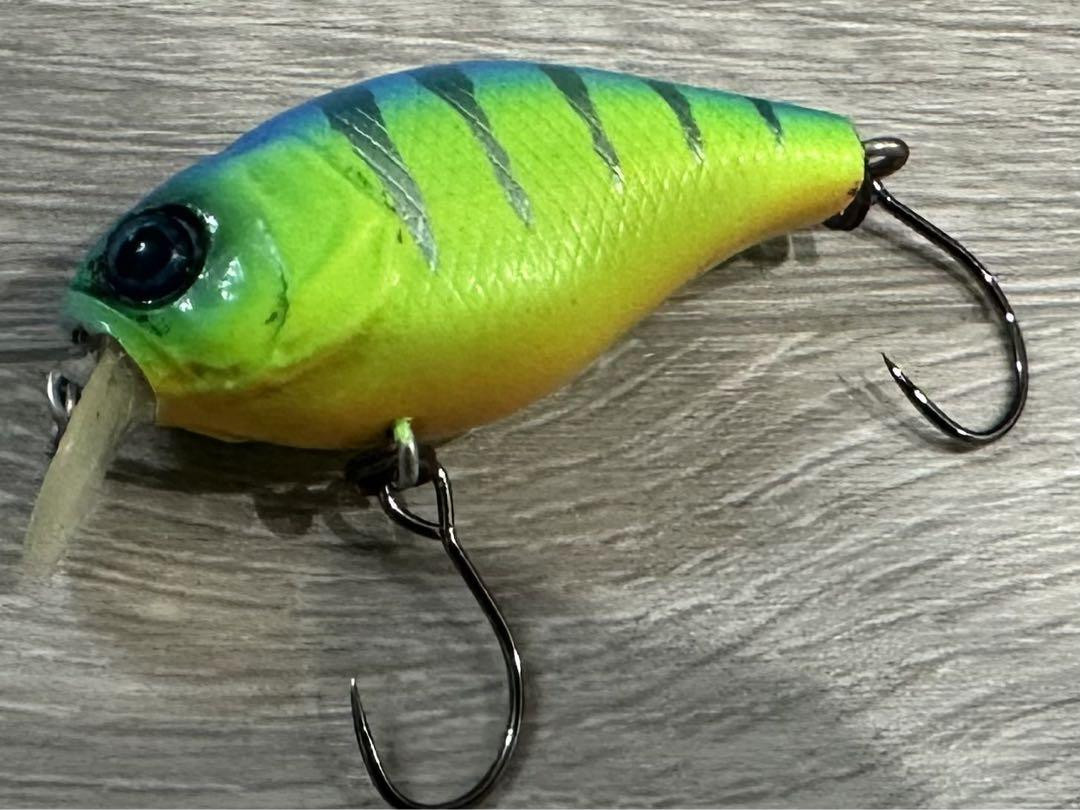 Fishing Lure Jackall Cherry With Scratches