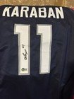 Alex Karaban Signed UConn Huskies Jersey (Beckett) 2xNational Champs 2023 & 2024 — photo 4