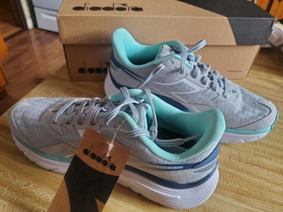 Diadora Women's Size 7 Equipe Nucleo Running Shoes Silver White & Aruba Blue 