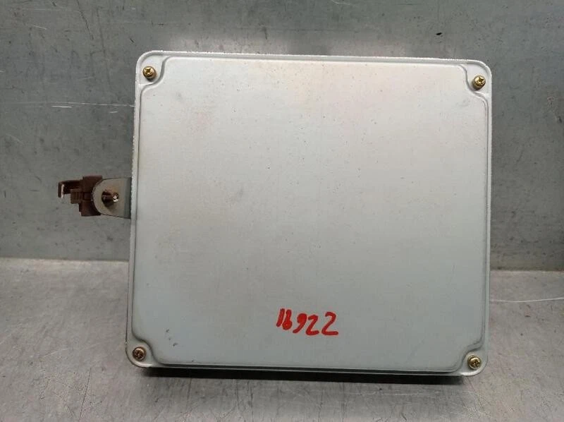 8966142A21 centralina motore per TOYOTA RAV 4 II ( A2 ) 2.0 4WD (ACA21 5501129 - Immagine 2 di 4