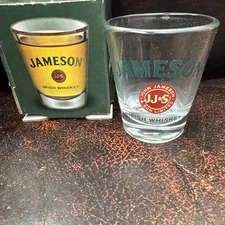 2 NEW GLASS JAMESON IRISH WHISKY BAR TASTING DRINK COCKTAIL SHOT GLASSES IN BOX
