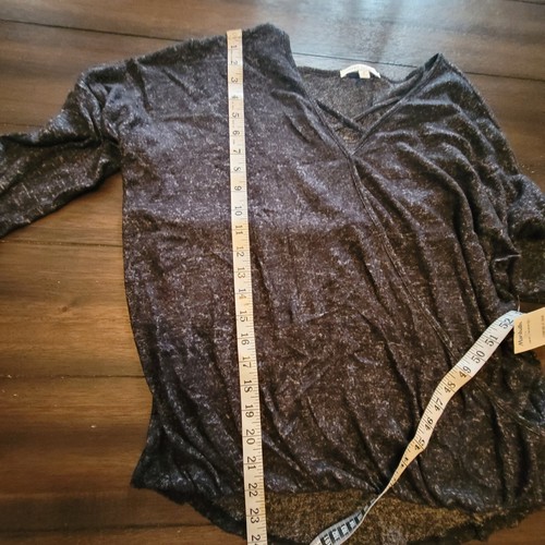 Blusa para mujer talla M negra con manchas blancas por todas partes realmente bonita estilo lindo - Imagen 5 de 9