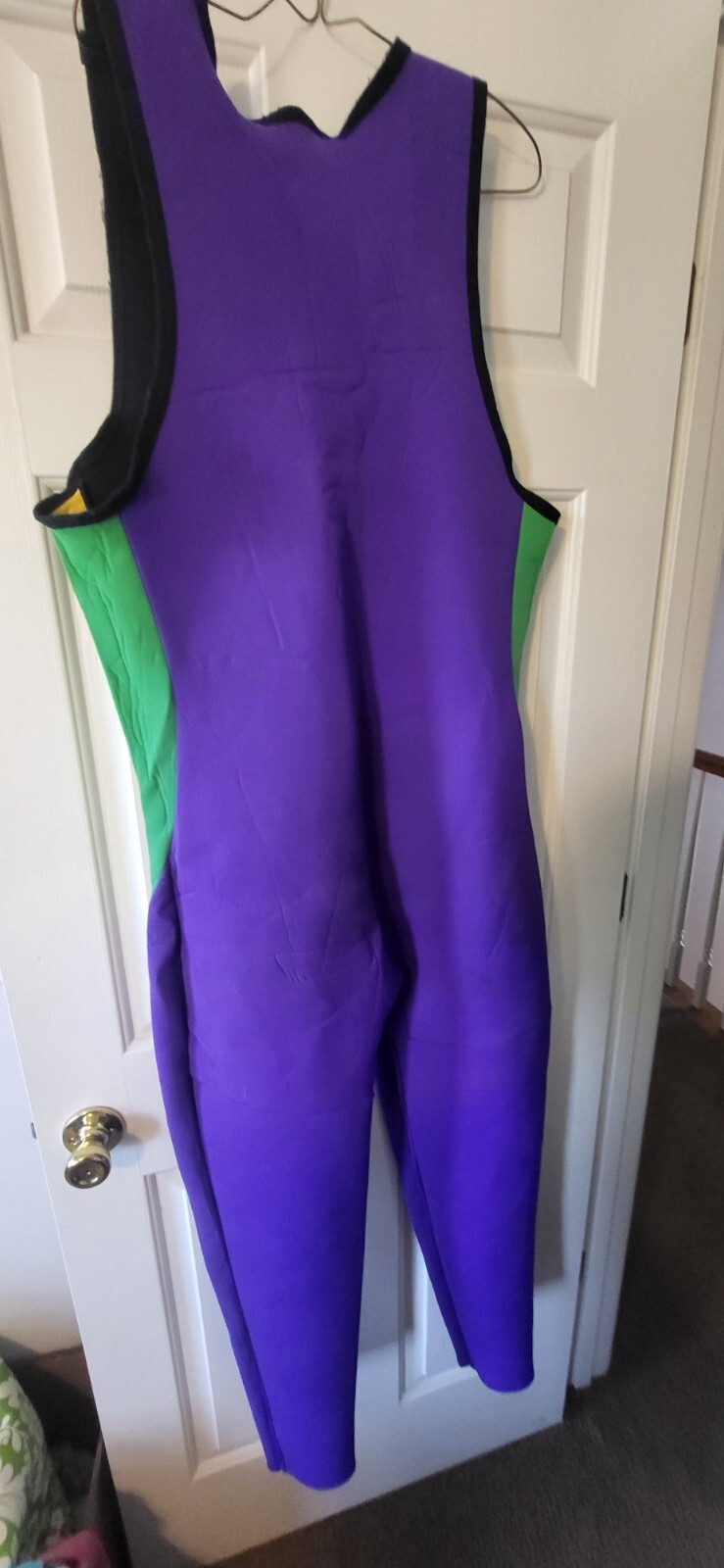Picture 4 of 6