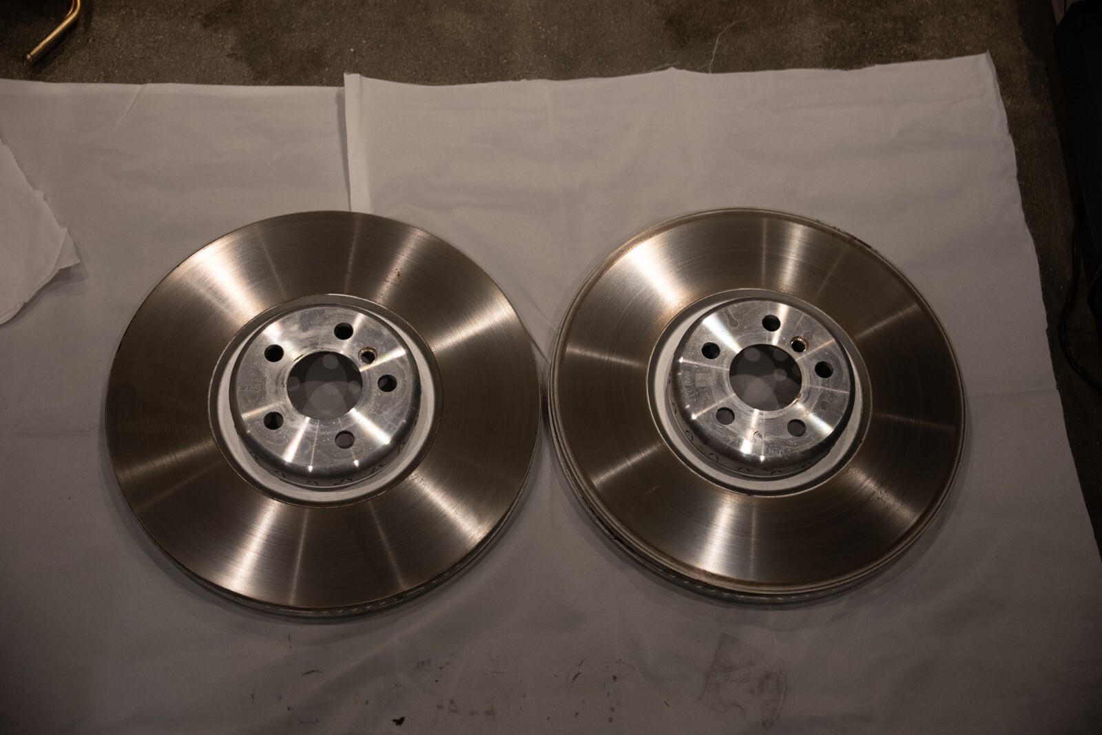 Rolls Royce Cullinan RR31 Front Calipers plus Rotors OEM