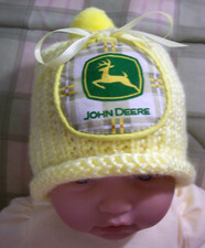 HANDMADE KNIT BABY DEER HAT