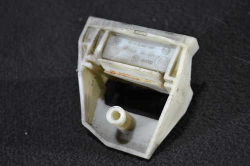 BMW E39 M57 Halter Wasserkühler unten vorne links Kühlerhalter 2247895 (#111)