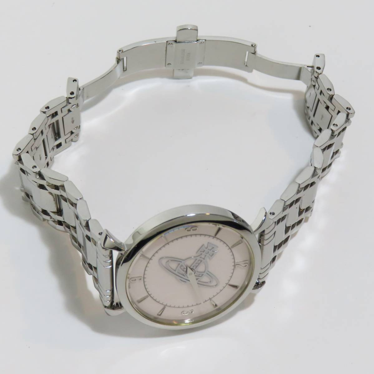 Working Product Vivienne Westwood Quartz Watch Vw-7043 Working Product Vivienne Westwood Quartz Watch Vw-7043