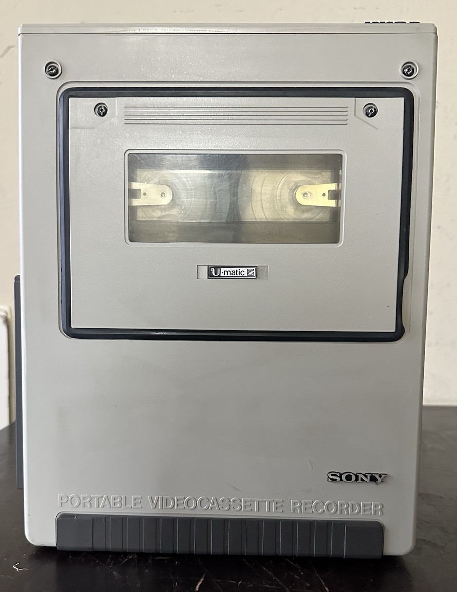 Vintage Sony VO-6800 U-Matic Portable professional VCR