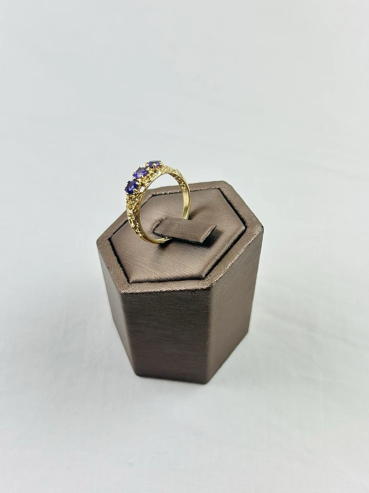 Золотое кольцо с аметистом 9 карат, винтажное и с клеймом  - Изображение 4 из 4