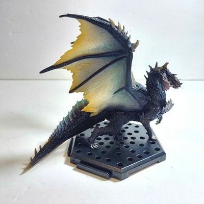 Monster Hunter World Iceborne 3'' Alatreon Figure Builder Standard Model Plus