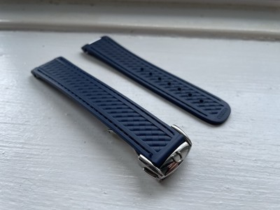20mm Omega Seamaster Aqua Terra Blue Rubber Watch Strap With Deployment Clasp.