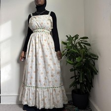 Authentic 1970s Vintage Floral Prairie Dress 