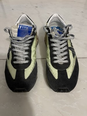 Golden Goose Marathon Herren mit grünem Nylonobermaterial und schwarzem Stern