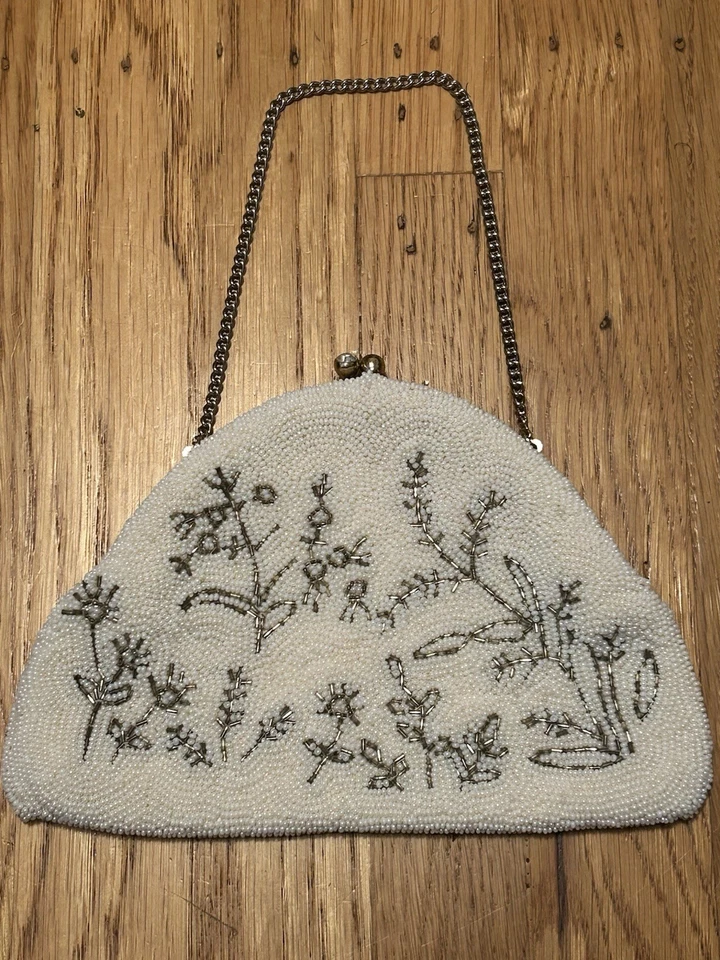 Винтажный 50-60-х белый бисером вечерняя сумка с металлический цветочный дизайн цепочка ремень - Изображение 2 из 4