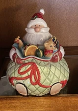 New Fitz And Floyd Santa's Big Day Cookie Jar. Original Box.