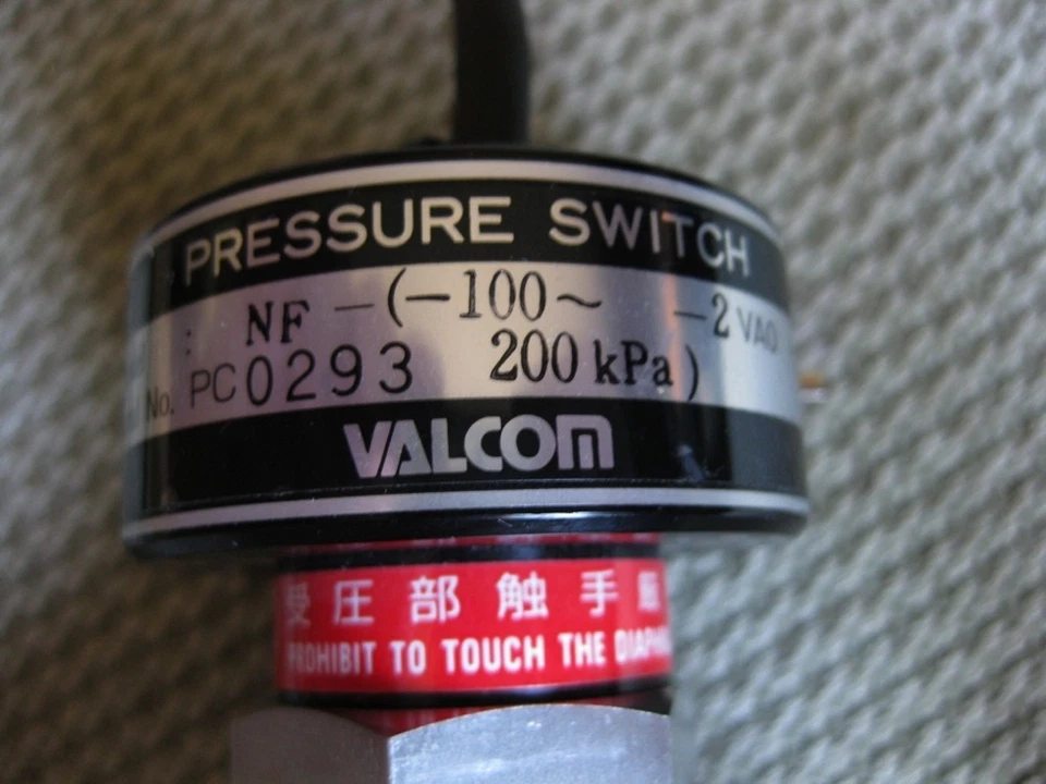 Valcom Pressure Switch NF-(-100~-2VAO-4D 200kPA) - Image 2 of 4
