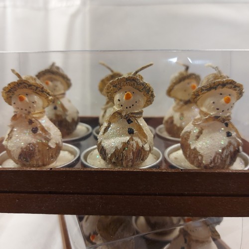 2 X Set Of 6 Snowmen Christmas Tea Light Candles In Wooden Tray. (12
