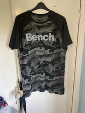 Bench Mens Skater Style Camo T Shirt  Size 2XL.  New No Tags C2