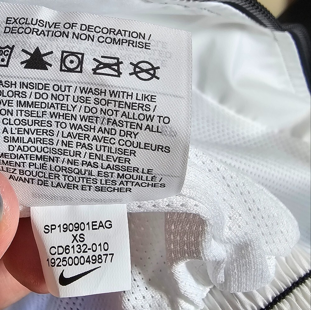 s-l1200.jpg s-l1200.jpg