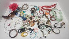 Huge lot of Costume Fashion Jewelry, 2lbs 8 Oz