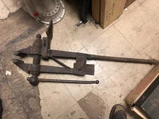 MACHINIST TOOLS LATHE MILL Black Smith 5" Bench Leg Post Vise 