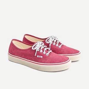 red washed vans