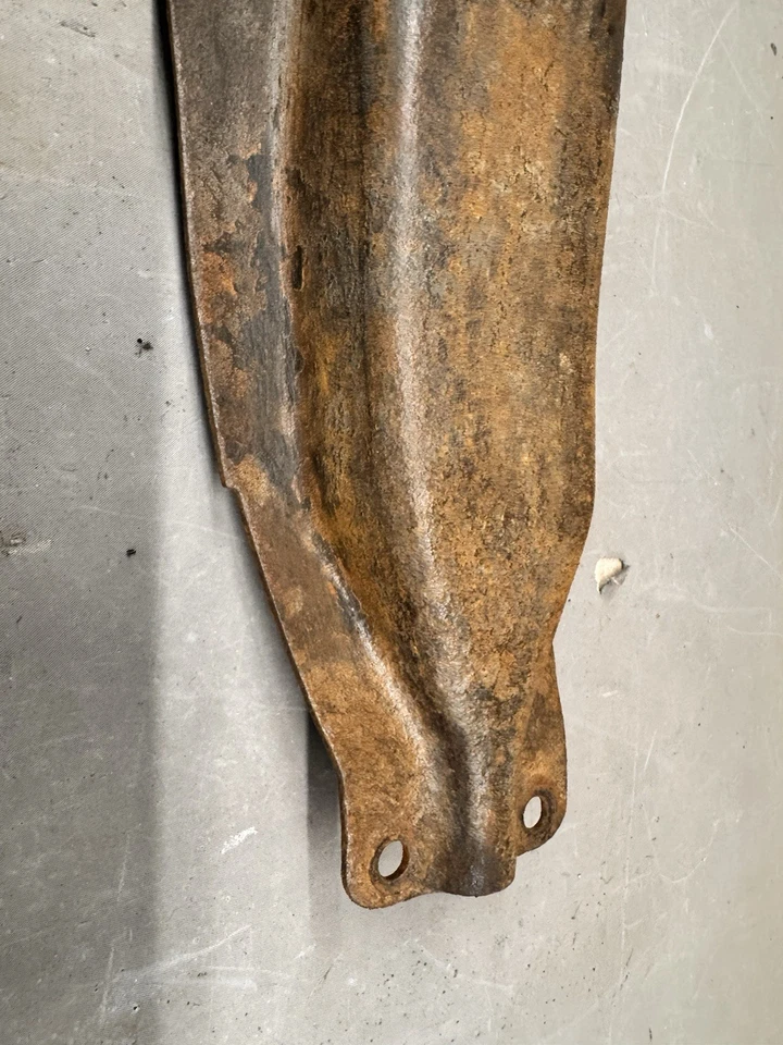 1964-1972 Cutlass 442 GTO Lemans Skylark GS Transmission Crossmember 4 Speed OEM - Image 2 of 4