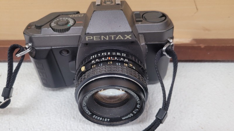 Vintage Pentax P30T 35mm SLR Film Camera with Lens for parts repair
