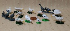 13 PIECE GROUPING OF PLASTIC ANIMAL CHARACTERS