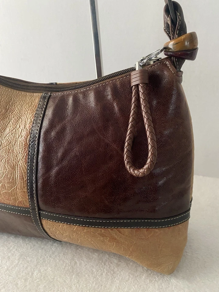 复古真皮拼布手提包单肩包花卉浮雕 — 第 4/4 张图片