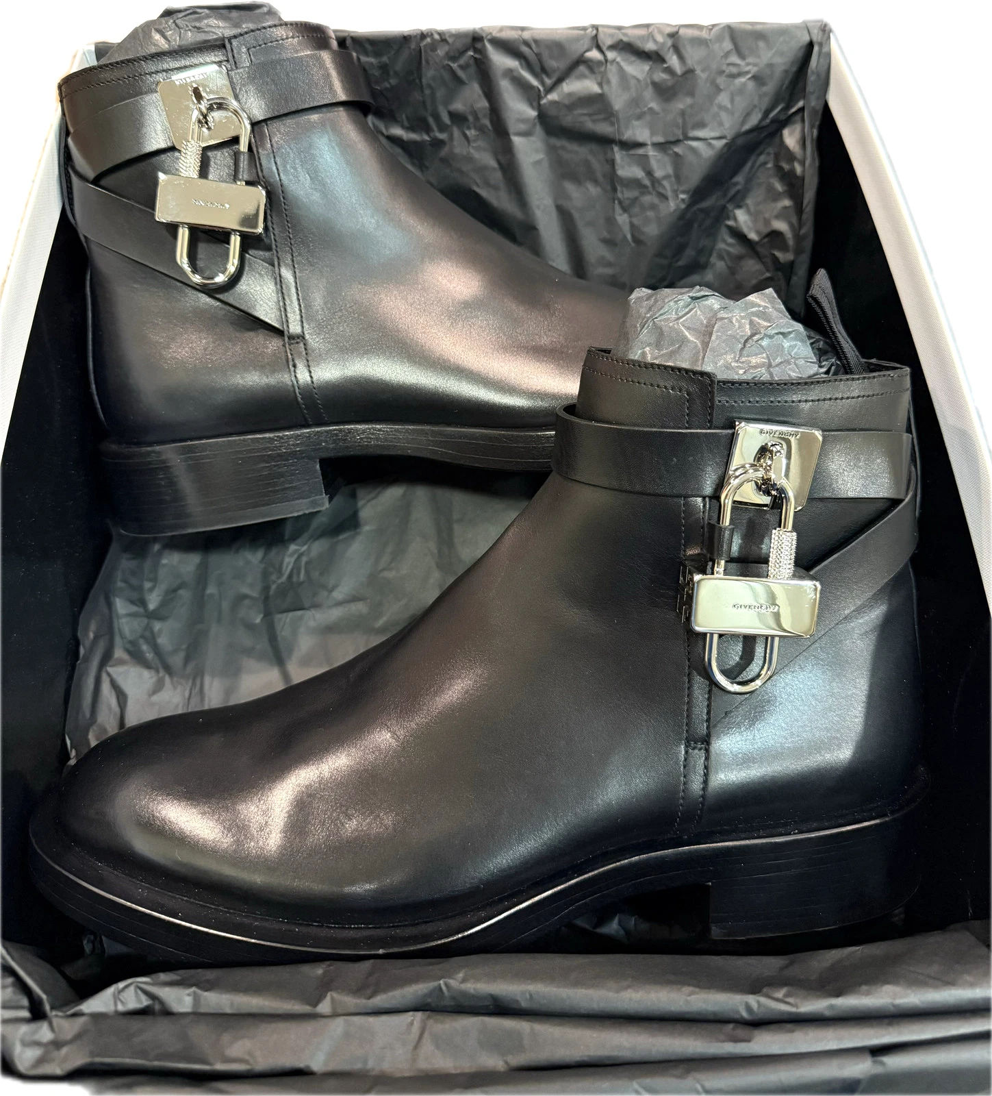 Givenchy — Givenchy Lock Ankle Boots In Leather Black EU 41 (US Men's 8 / US Women's 10)