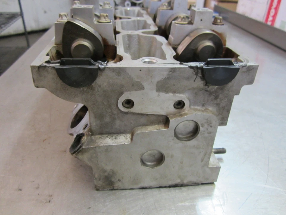 Culata derecha para 02-03 Saturn Vue 3.0 24449645 Foto 3 de 4