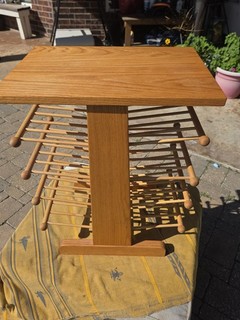 Levenger Vintage Oak Spindle Magazine Rack Side Table Mid Century Modem 23x13"