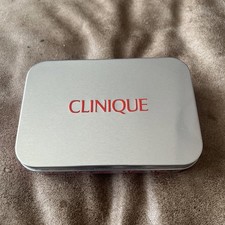 Clinique rote Dose neu 14cm mal 10cm Make-up 