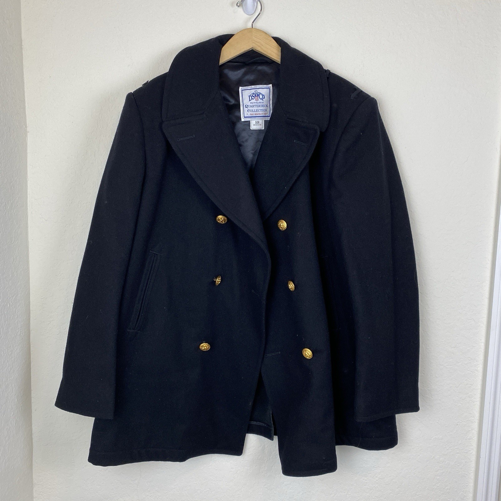DSCP Quarterdeck Collection US Navy Wool Peacoat for Men 50R Double-Breasted Black Coat