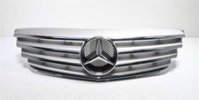 Calandre Mercedes 200