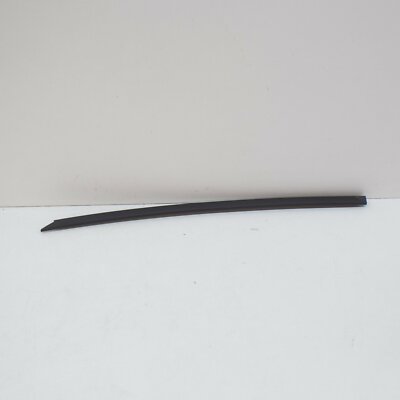 Neu BMW 3 Touring E30 Hinten Fenster Rechts Seitenverkleidung 51311967338 OEM