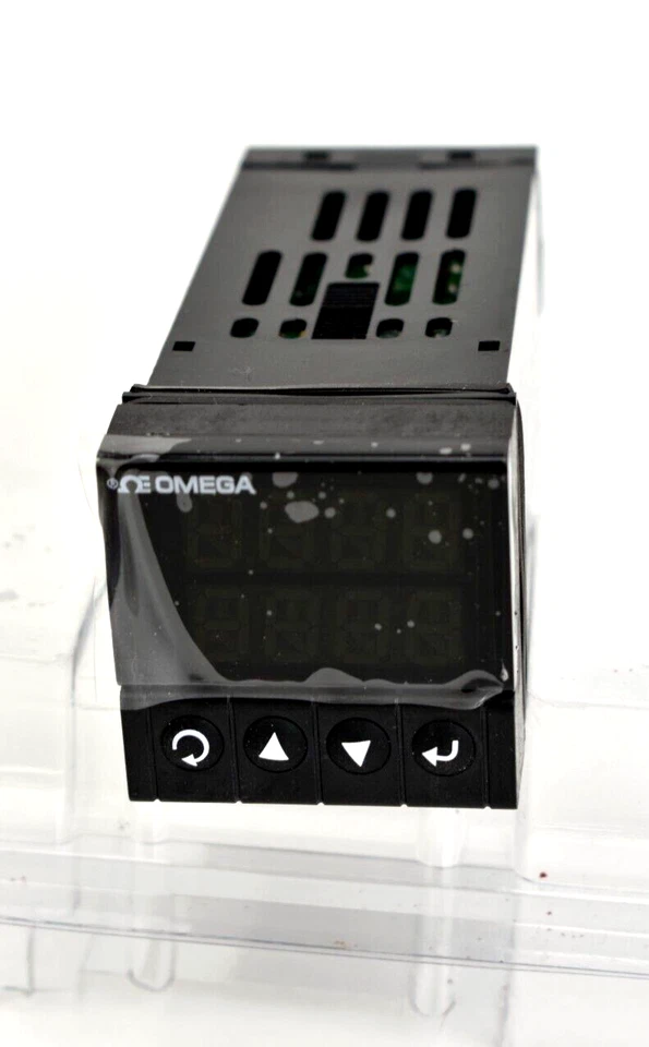 NEW Omega CNi16D53-DC / CNI16D3 Programmable Temp/Pressure Process Controller - Image 2 of 4