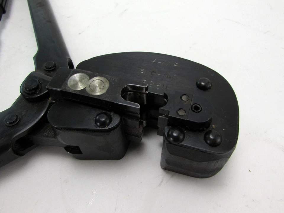 AMP / Tyco 69811 HHHT Heavy Hand Tool Crimping for RG304 for BNC-TNC - Image 3 of 3