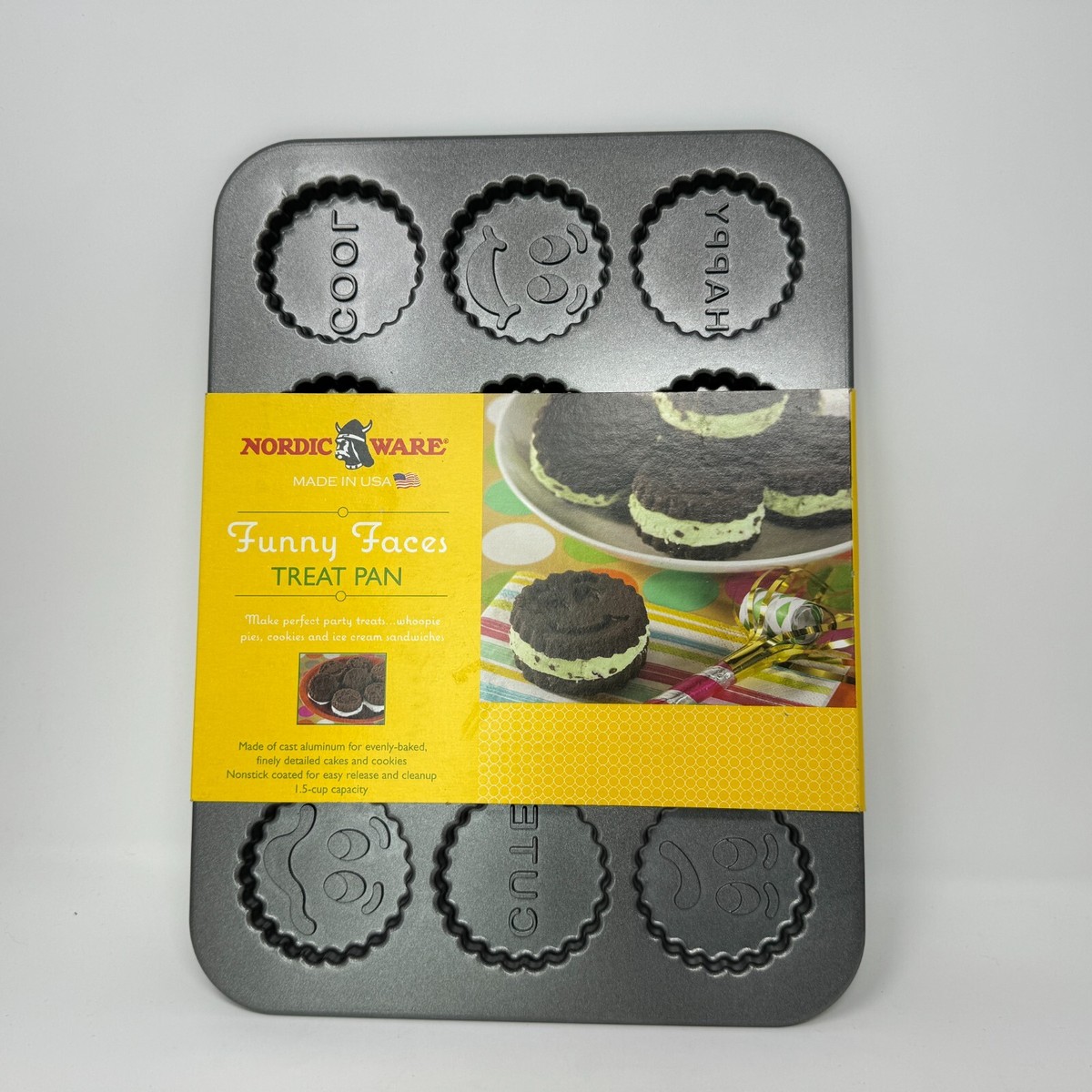 Nordic Ware Pro Cast Treat Pan Funny Face Bake Party Treat Whoopie