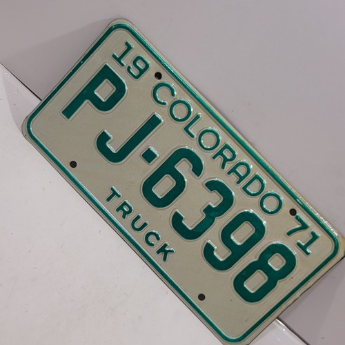 1971 Colorado Truck Expired License Plate PJ-6398 Man cave BAR