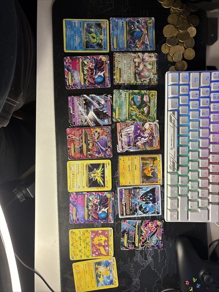 39 Cartas De Pokémon En Estado Mediocre
