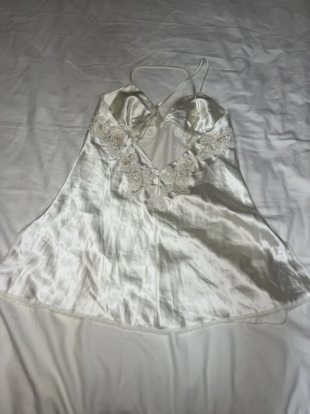 UNDERCOVER Abito slip bianco Victoria's Secret con perline con pizzo M