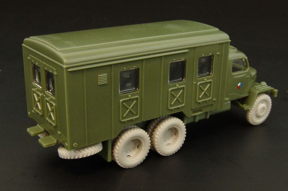 Hauler Models HLR87137 - 1:87 Praga V3S Wheels - Accessories