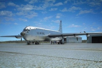 Roden 351 Convair XC-99 1/144 plastic model kit
