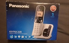 Panasonic KX-TGC220 Digital Cordless Home Phone with Answering System