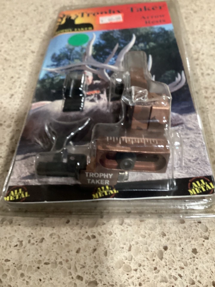 TROPHY TAKER RIGHT HAND CAMO PRONGHORN W/SHORT MOUNTING BAR ARROW REST—A31 - Image 3 of 3