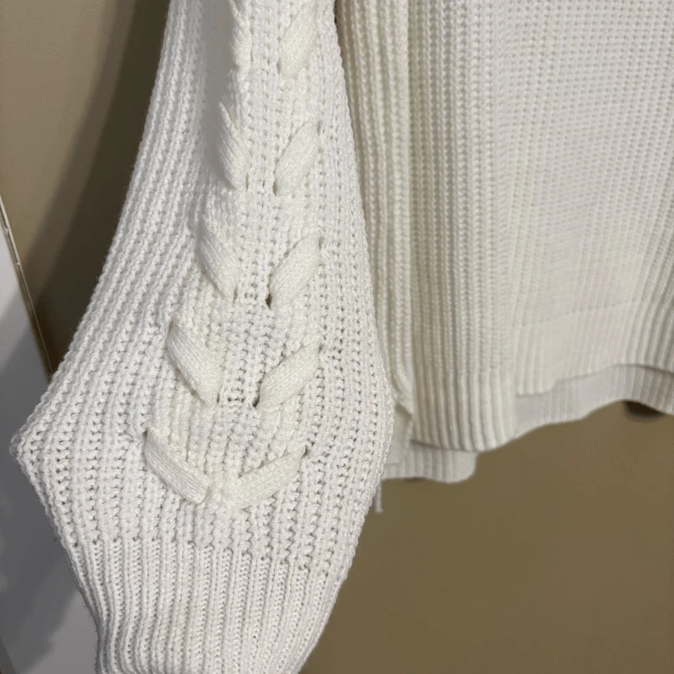 Suéter SO Mujer Juniors Marfil Crema Tejido con Cable Cuello Redondo Extra Grande Foto 4 de 4