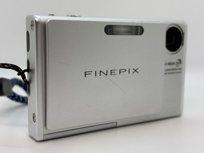フジフィルムFINPIX z3 Fujifilm FinePix Z3 Zoom digital camera